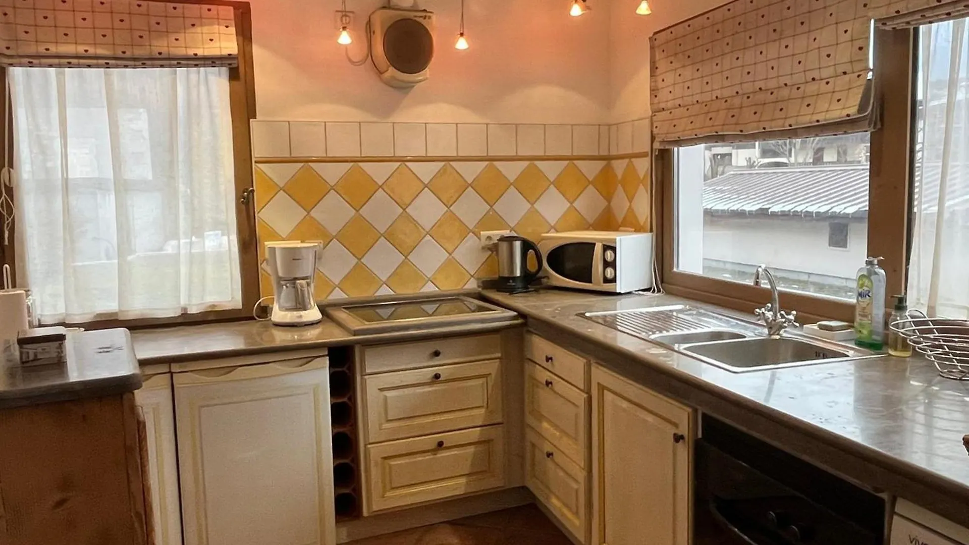 Superbe T4 Au Coeur De Samoens Avec Parking - Fr-1-629-143 Apartment France