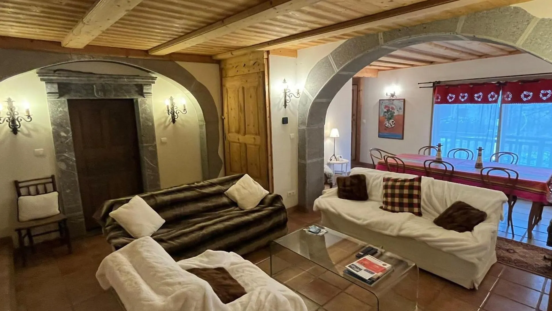 Superbe T4 Au Coeur De Samoens Avec Parking - Fr-1-629-143 Apartment