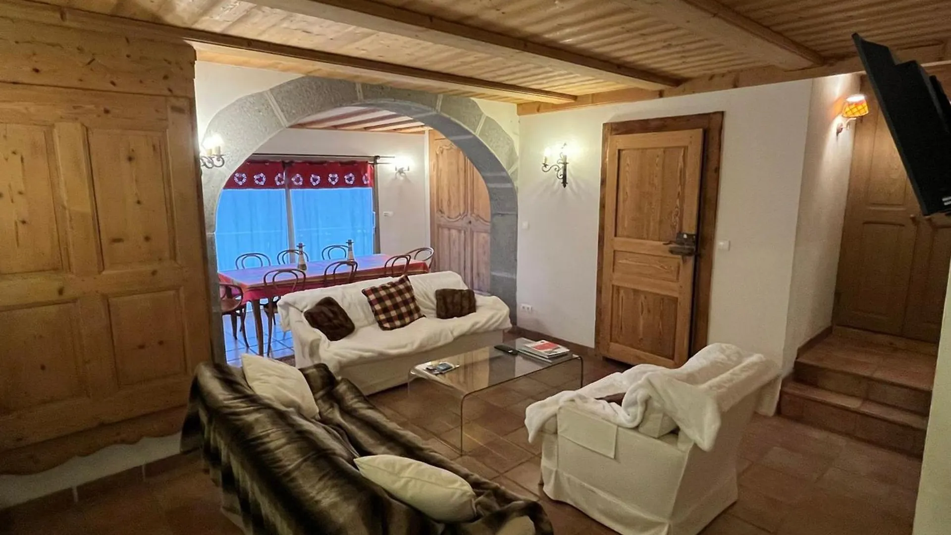 Superbe T4 Au Coeur De Samoens Avec Parking - Fr-1-629-143 Apartment 0*,